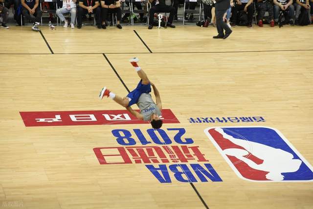 熊猫体育数据-褪色的光环：NBA为何在中国市场不再“狂热”？